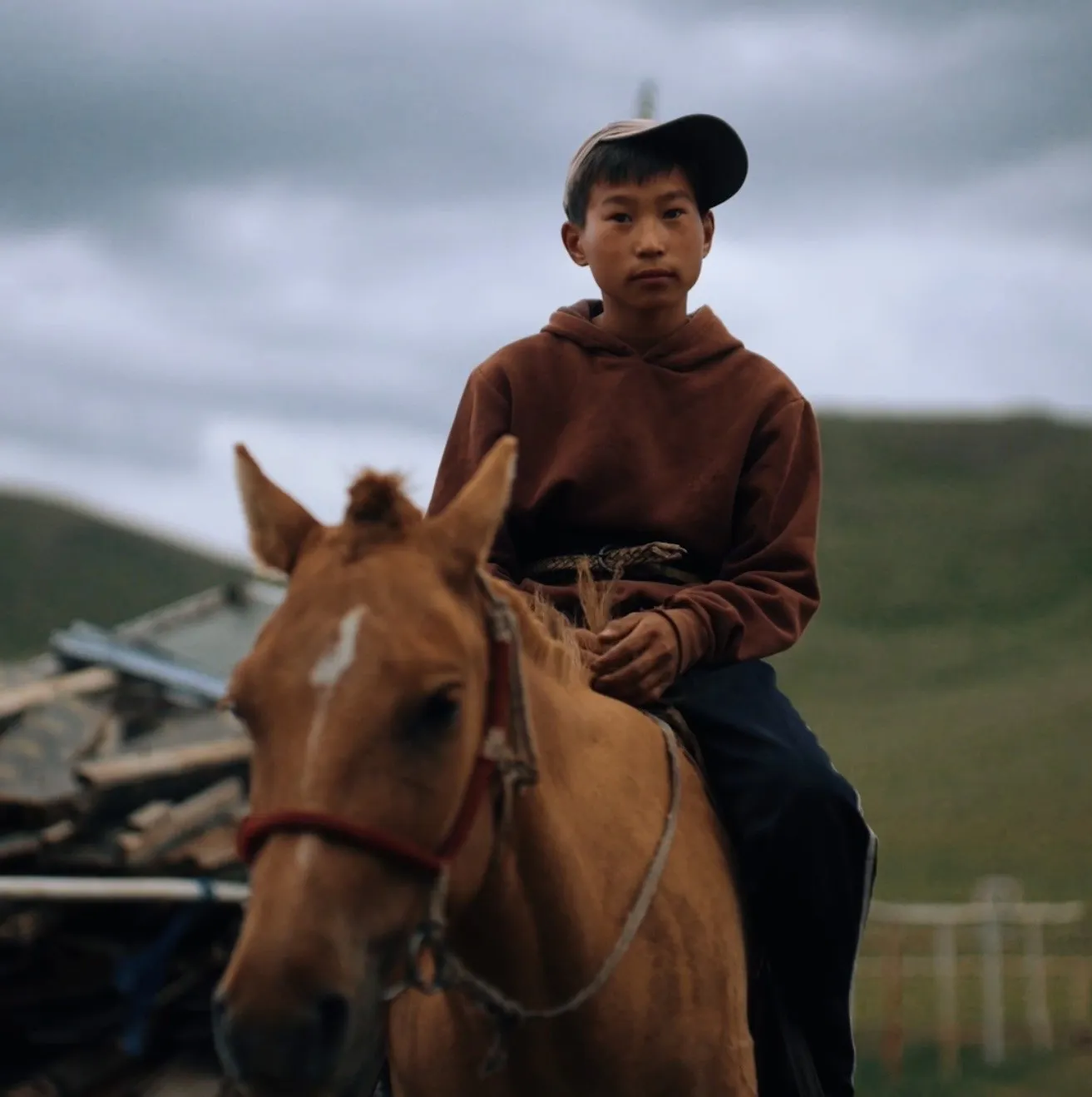 Heavy Glass, Fast Horses — an interview by DZO Films